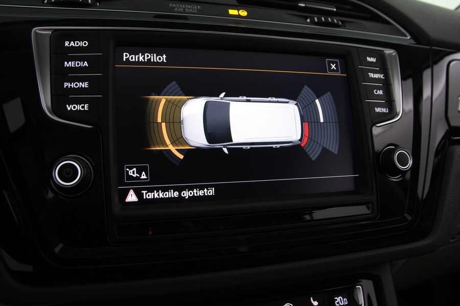 Volkswagen Touran vaihtoauto