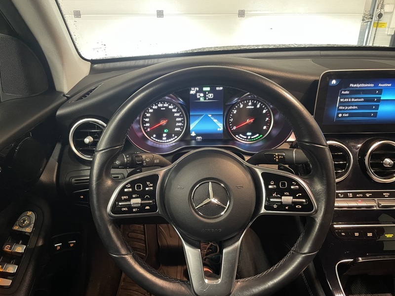 Mercedes-Benz GLC vaihtoauto