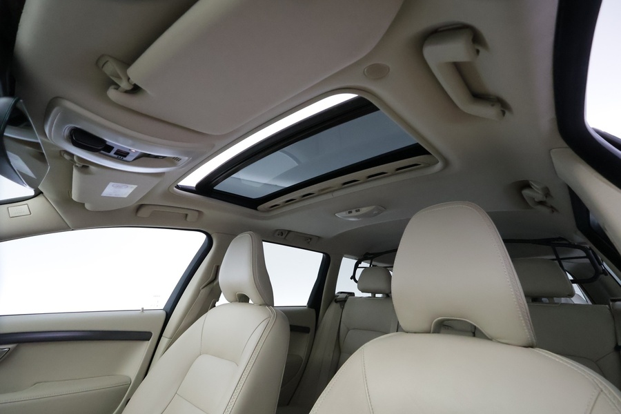 Volvo XC70 vaihtoauto