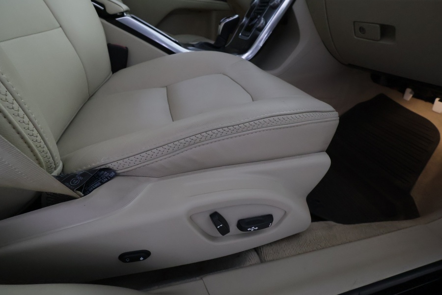 Volvo XC70 vaihtoauto