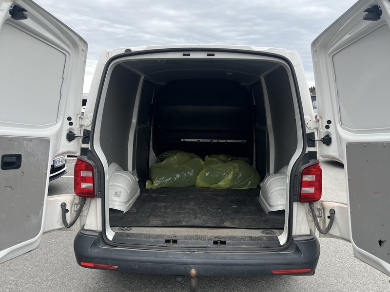 Volkswagen Transporter vaihtoauto