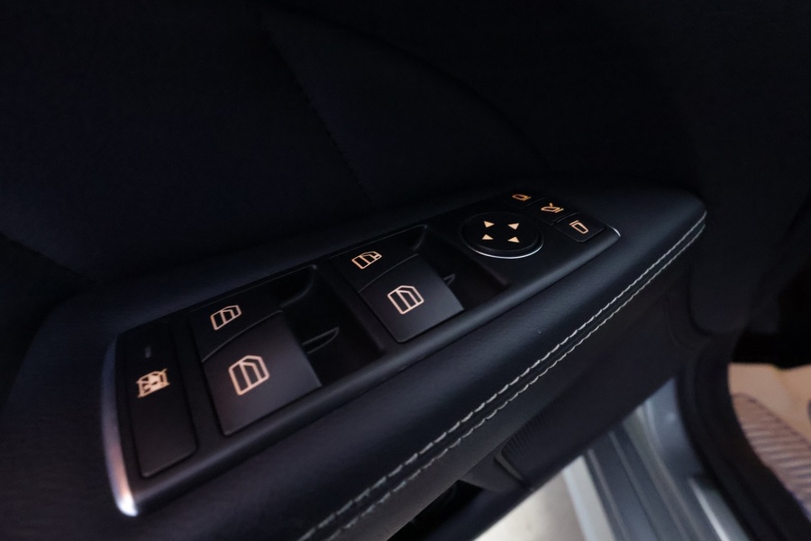 Mercedes-Benz CLS vaihtoauto