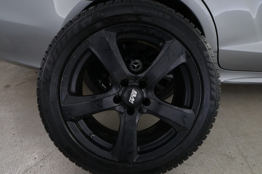 Mercedes-Benz CLS vaihtoauto