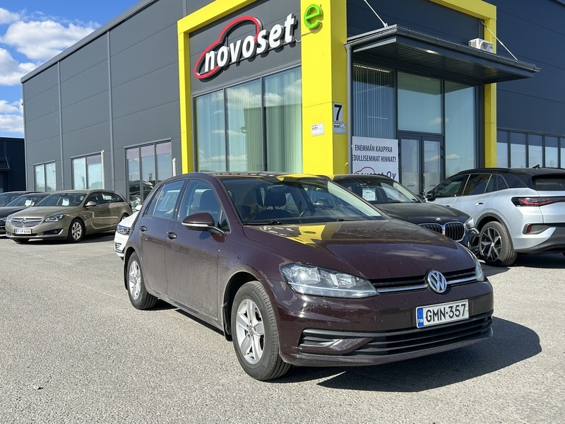 Volkswagen Golf vaihtoauto