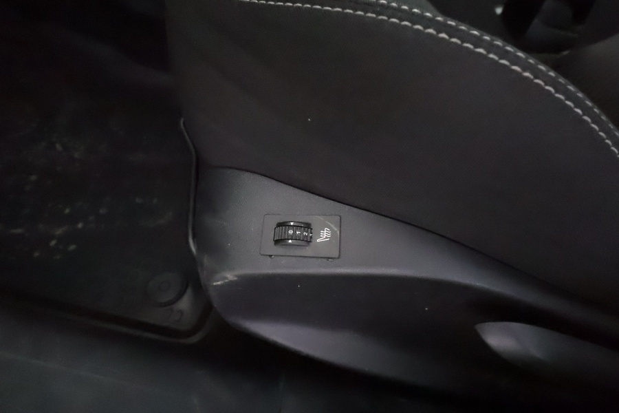 Peugeot 208 vaihtoauto