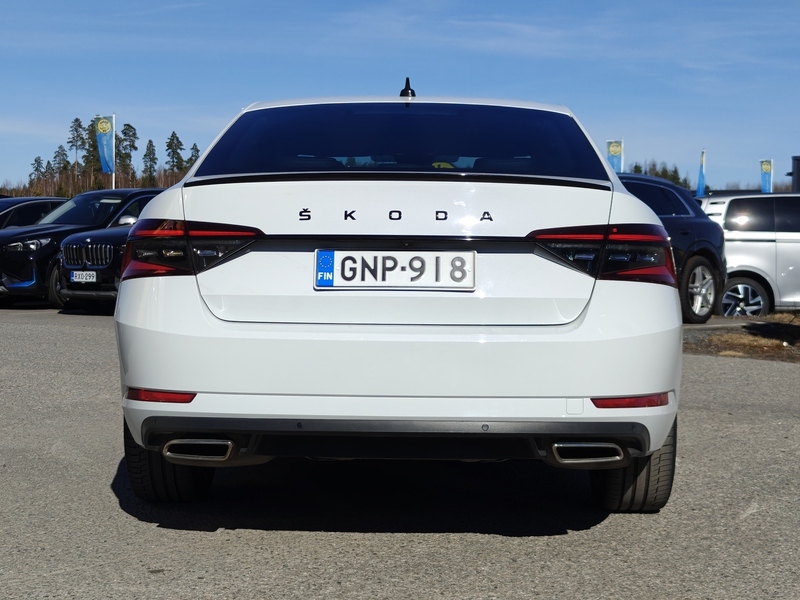 Skoda Superb vaihtoauto