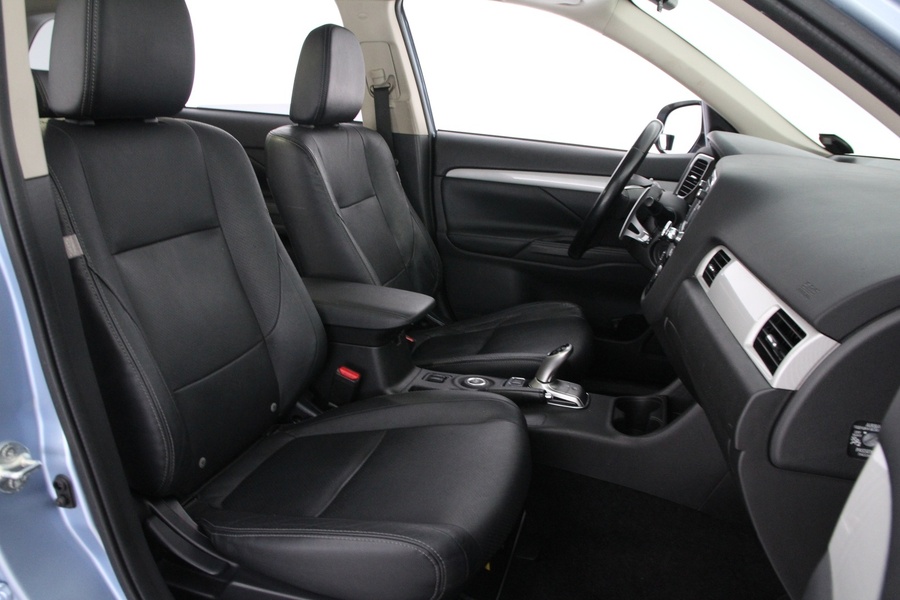 Mitsubishi Outlander vaihtoauto