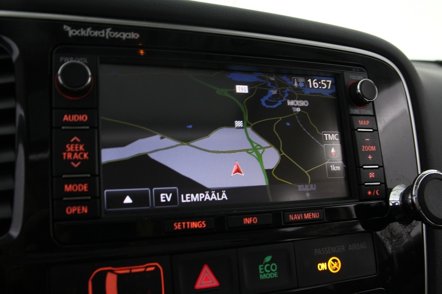 Mitsubishi Outlander PHEV vaihtoauto