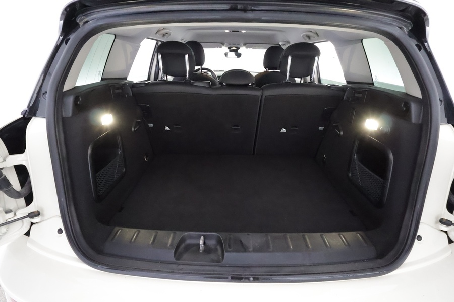 Mini Clubman vaihtoauto