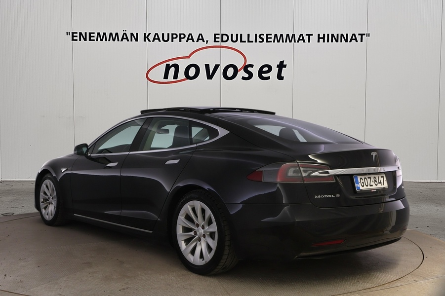 Tesla Model S vaihtoauto