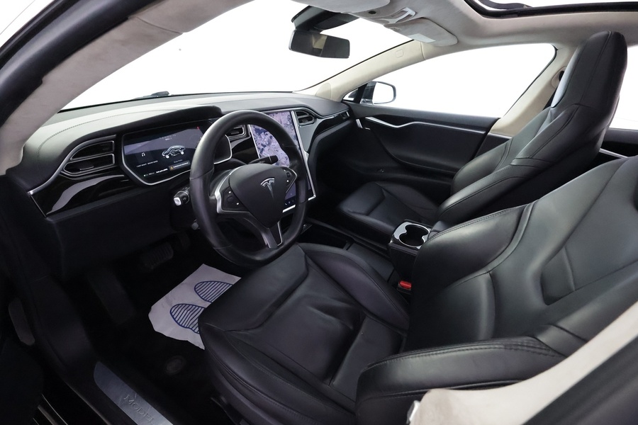 Tesla Model S vaihtoauto