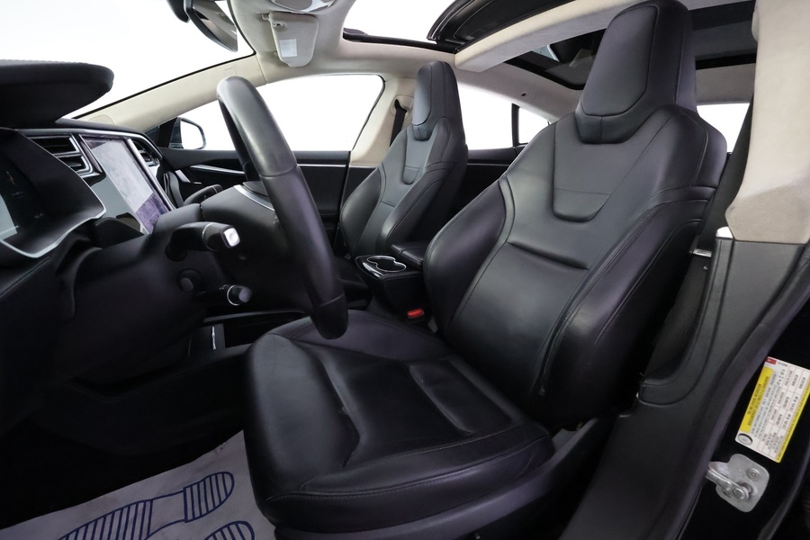 Tesla Model S vaihtoauto