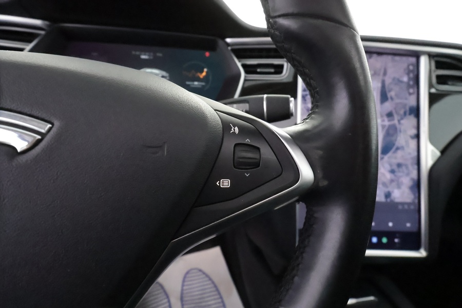 Tesla Model S vaihtoauto