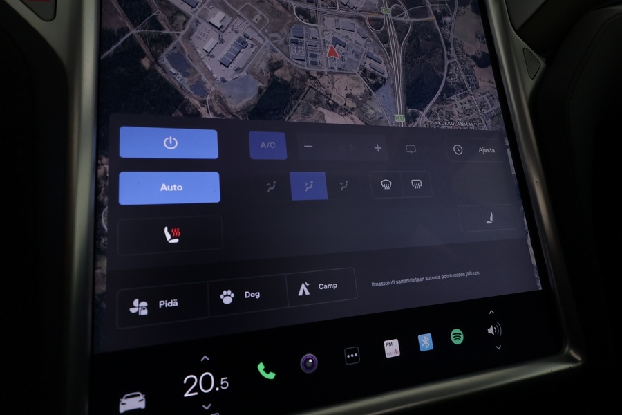 Tesla Model S vaihtoauto