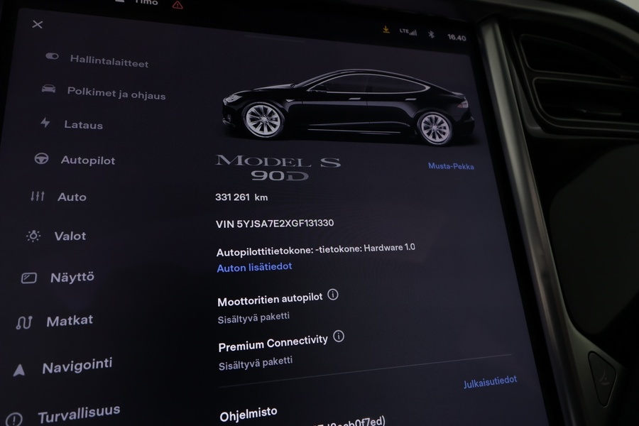 Tesla Model S vaihtoauto