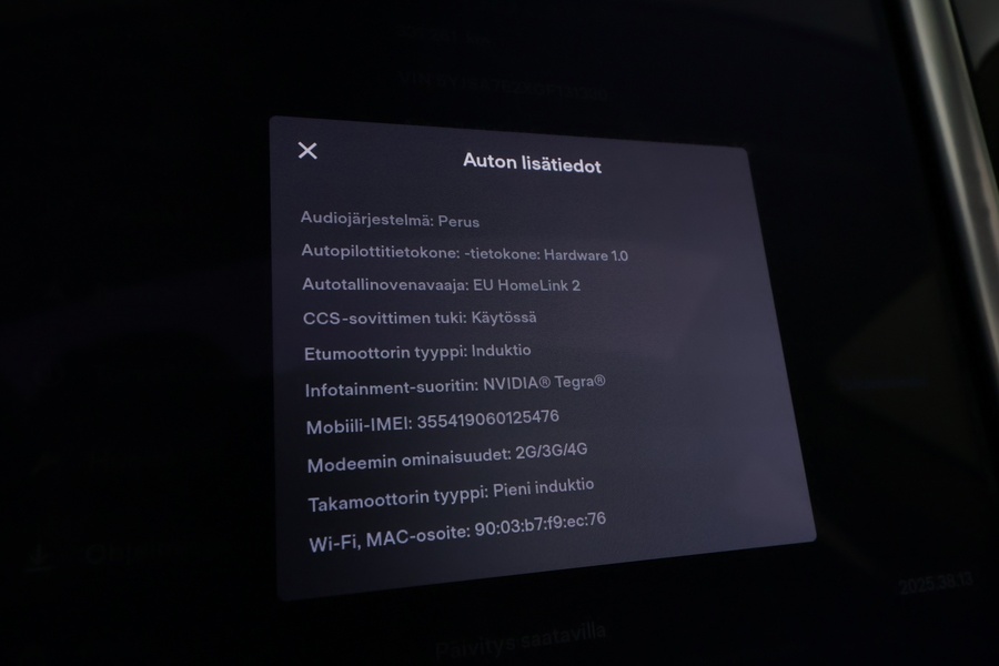 Tesla Model S vaihtoauto