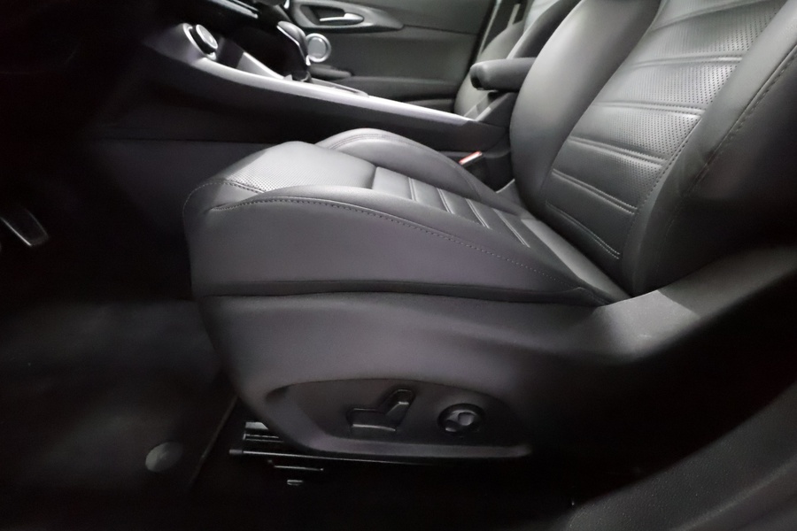 Alfa Romeo Tonale vaihtoauto