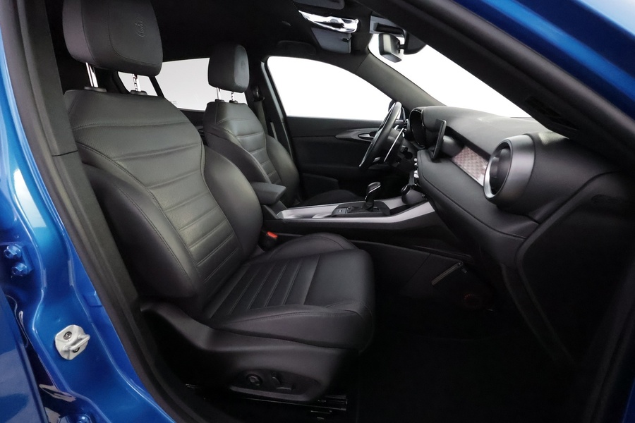 Alfa Romeo Tonale vaihtoauto