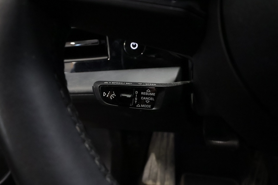 Porsche Taycan vaihtoauto