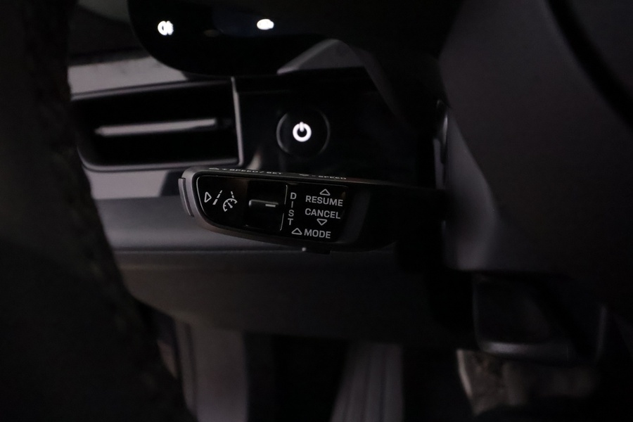 Porsche Taycan vaihtoauto