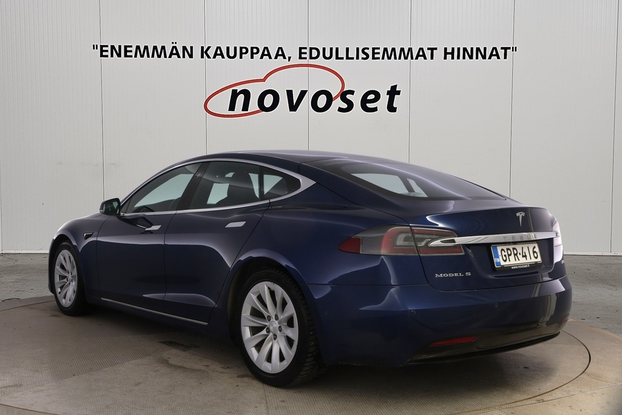 Tesla Model S vaihtoauto