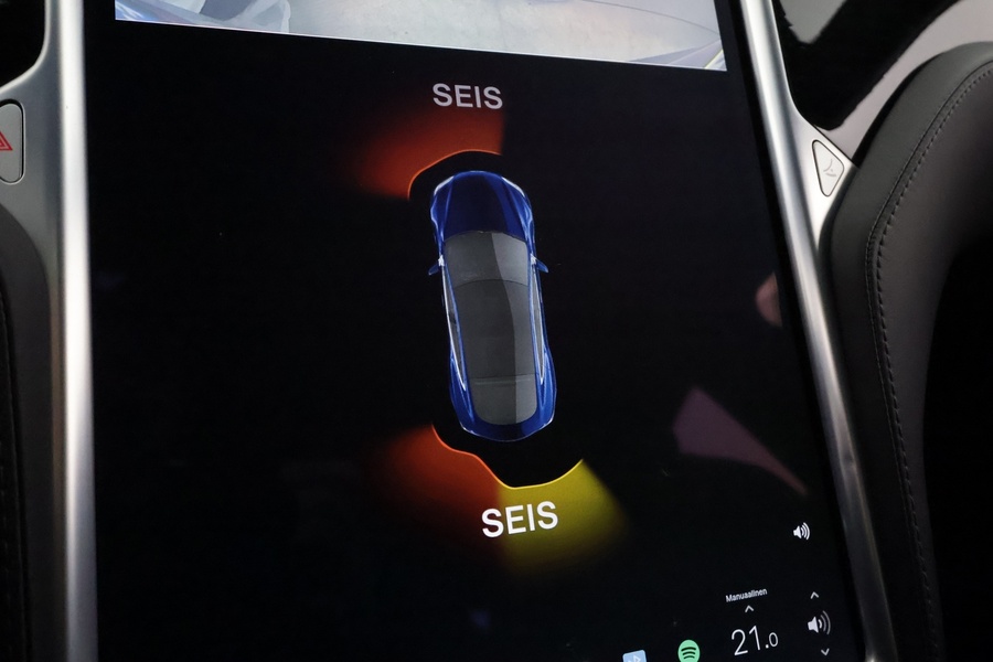 Tesla Model S vaihtoauto