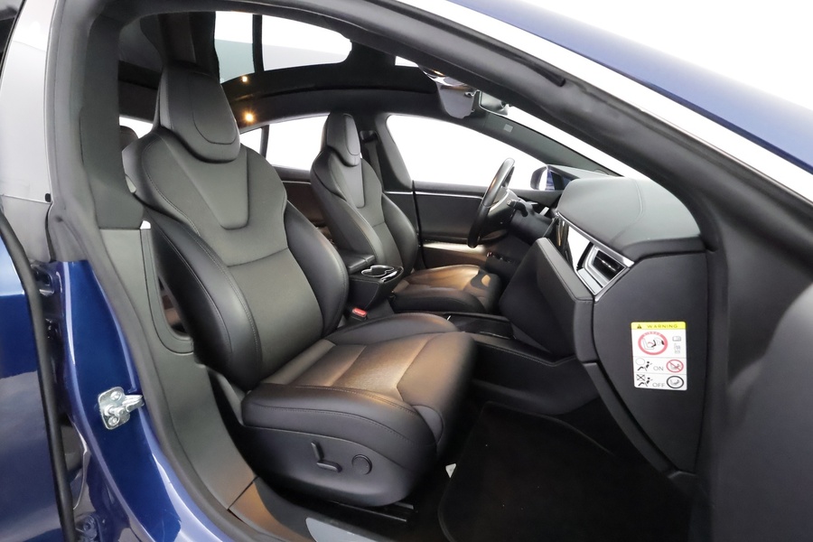 Tesla Model S vaihtoauto