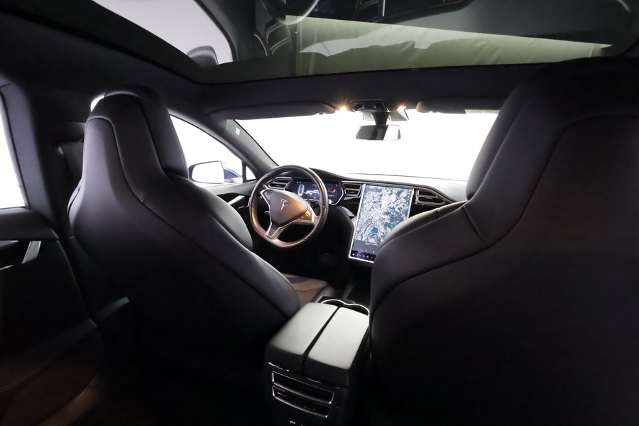 Tesla Model S vaihtoauto