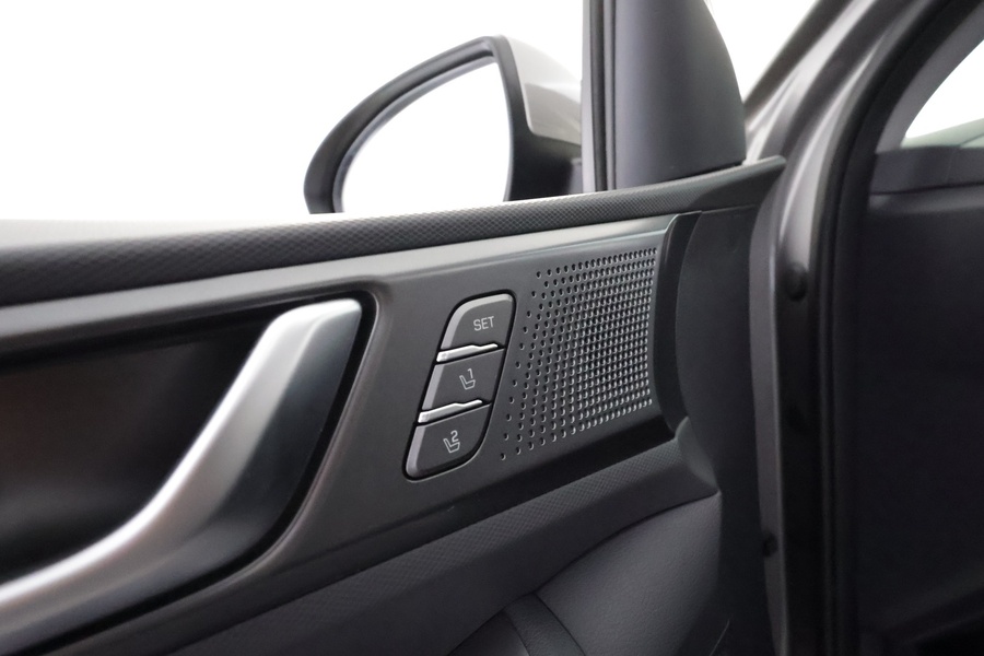 Hyundai IONIQ electric vaihtoauto