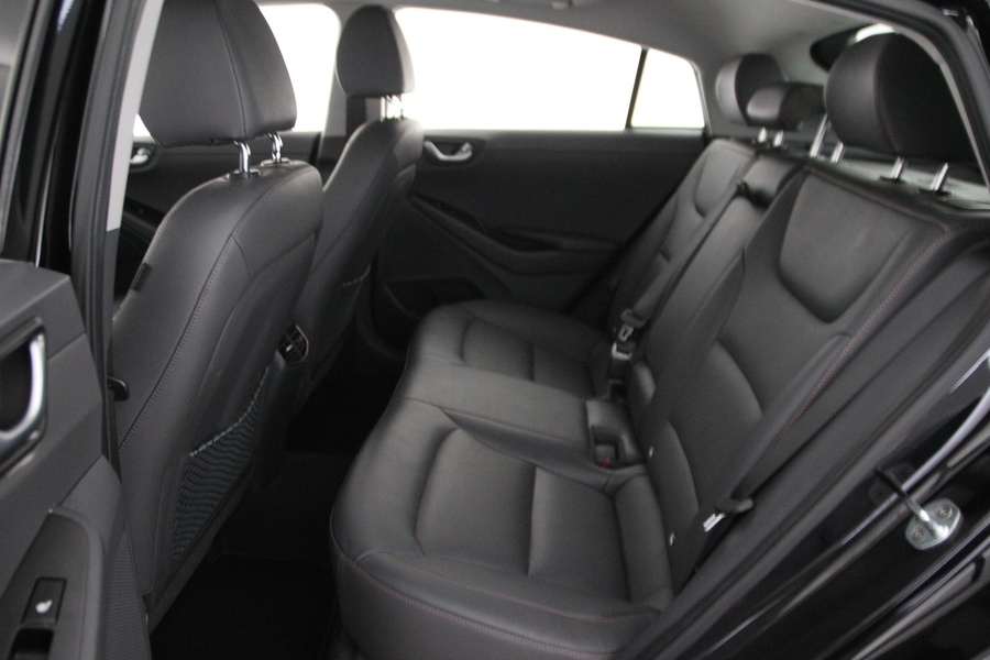 Hyundai IONIQ electric vaihtoauto