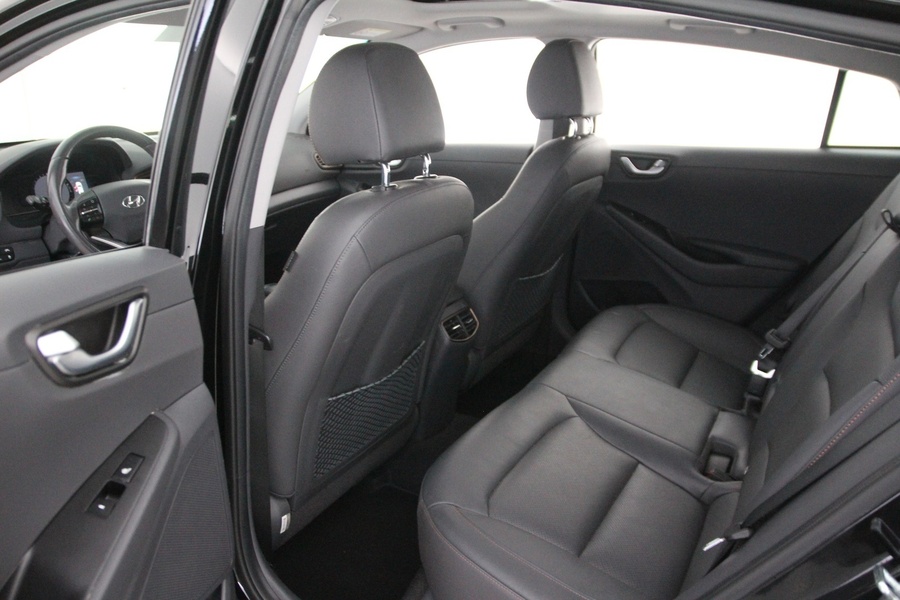 Hyundai IONIQ electric vaihtoauto