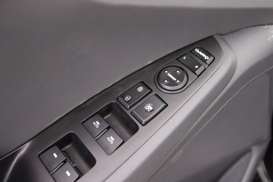 Hyundai IONIQ electric vaihtoauto