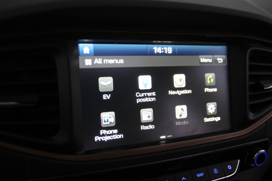 Hyundai IONIQ electric vaihtoauto