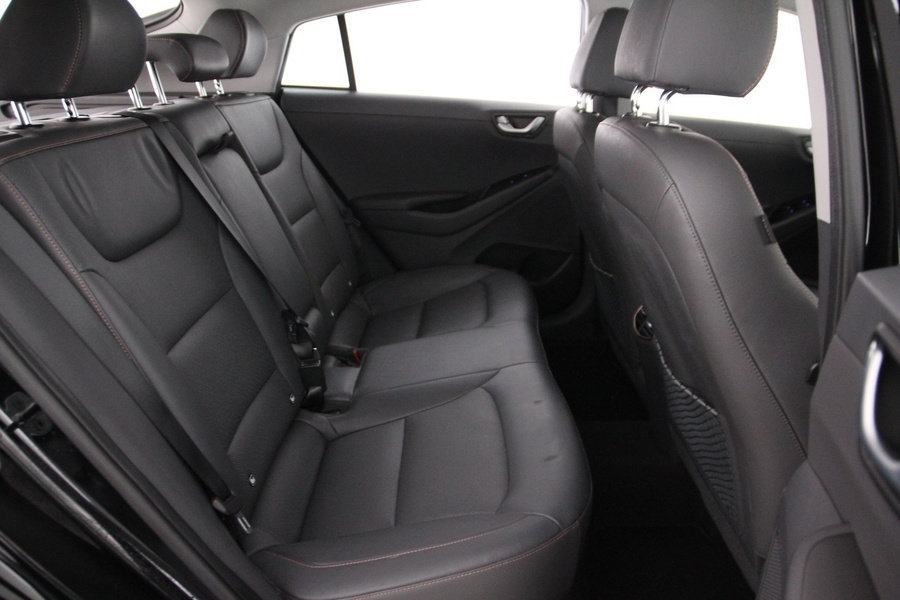 Hyundai IONIQ electric vaihtoauto