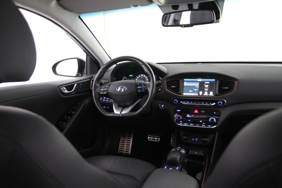 Hyundai IONIQ electric vaihtoauto