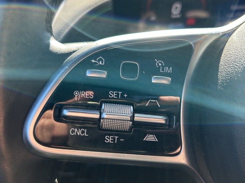 Mercedes-Benz EQC vaihtoauto