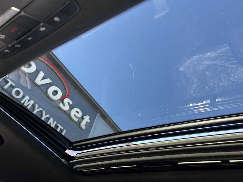 Mercedes-Benz EQC vaihtoauto