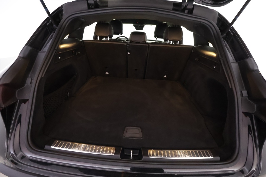 Mercedes-Benz EQC vaihtoauto