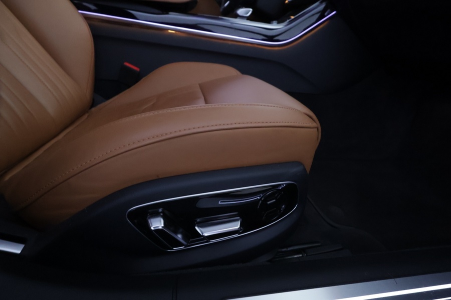 Audi A8 vaihtoauto