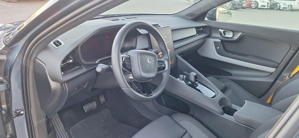 Polestar 2 vaihtoauto