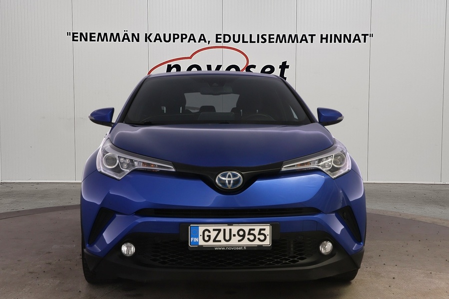 Toyota C-HR vaihtoauto