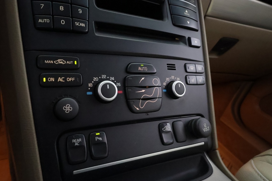 Volvo XC90 vaihtoauto