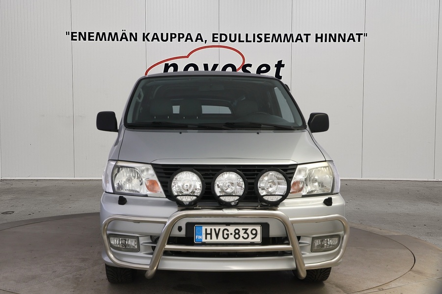 Toyota Hiace vaihtoauto