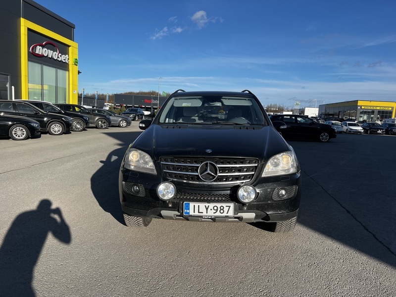 Mercedes-Benz ML vaihtoauto