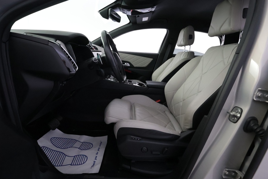 DS 7 vaihtoauto