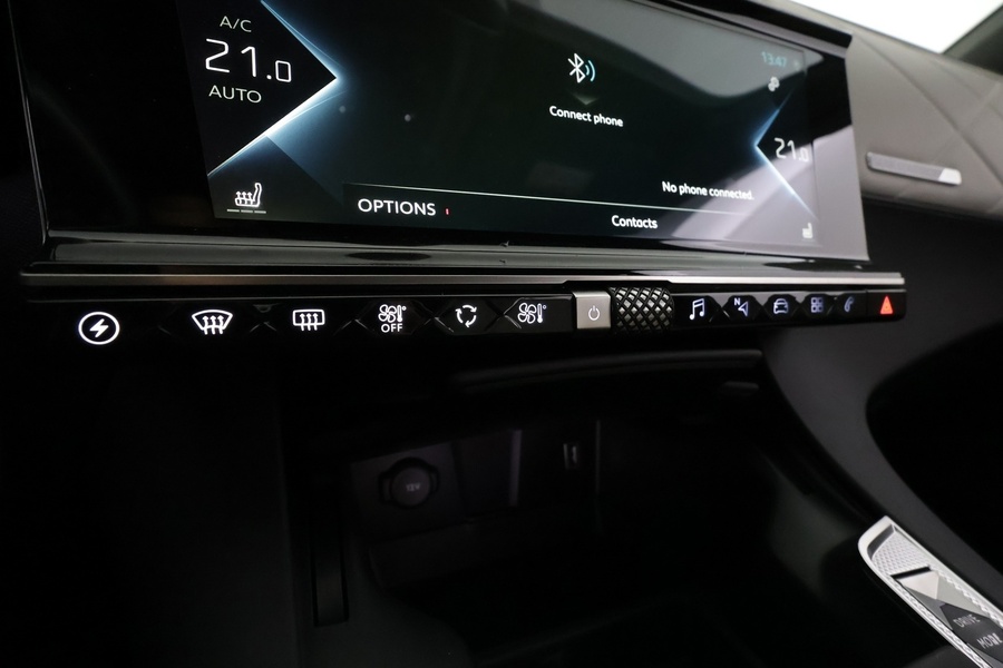 DS 7 vaihtoauto