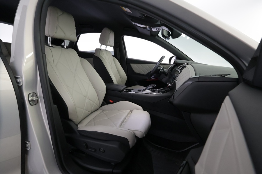 DS 7 vaihtoauto