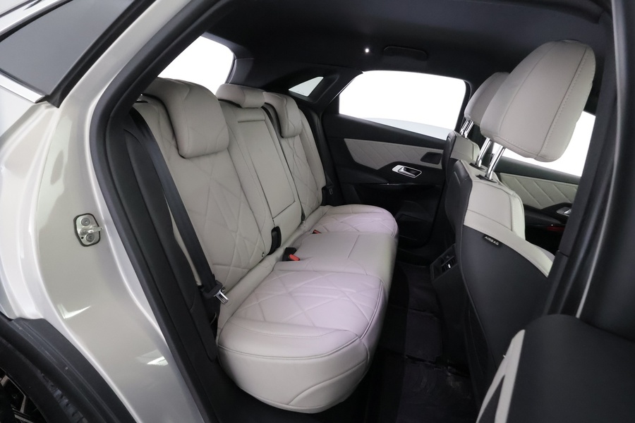 DS 7 vaihtoauto