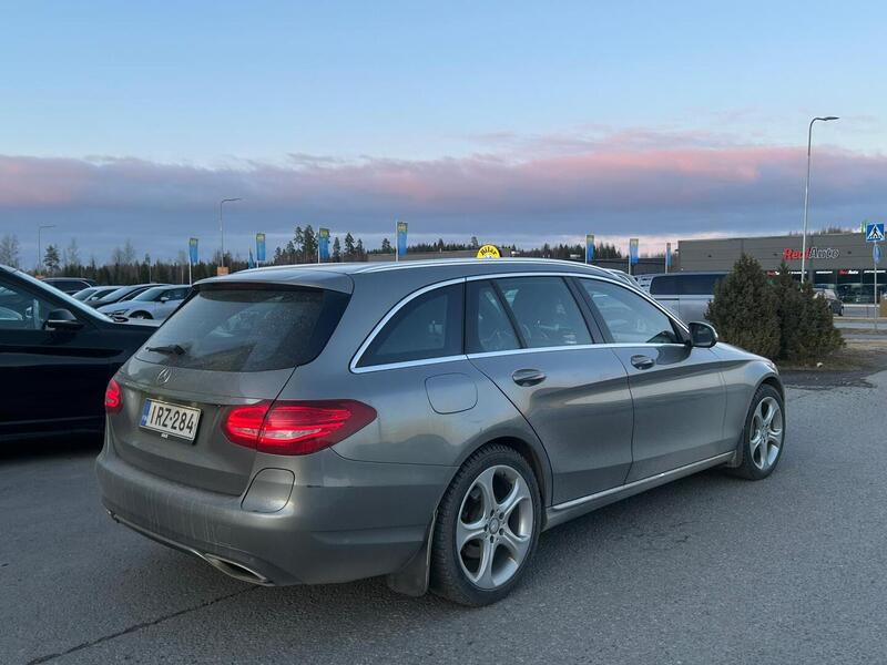 Mercedes-Benz C vaihtoauto