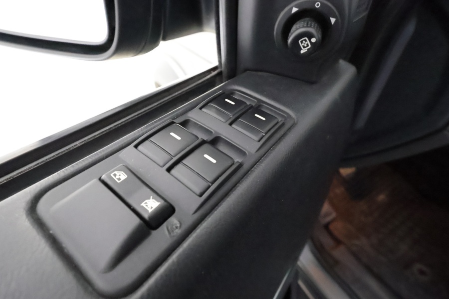 Land Rover Discovery vaihtoauto